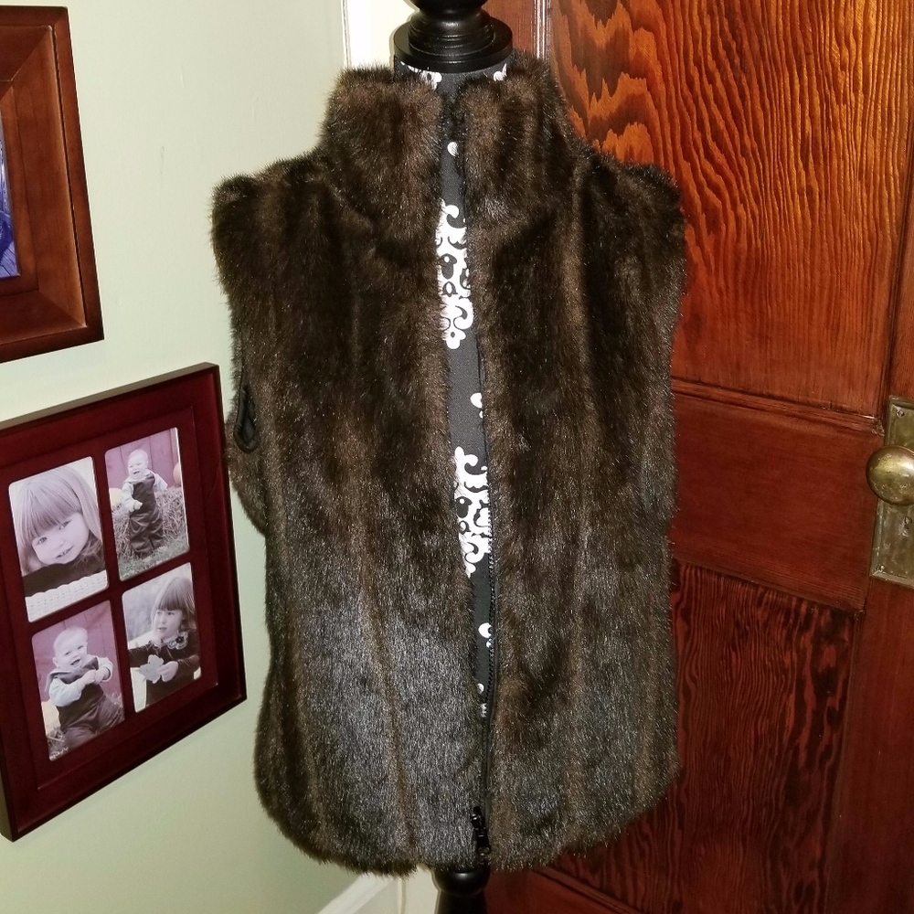 EUC Faux Fur Vest